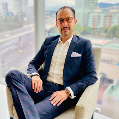 Slider image (1) Dr. Eduardo Cartagena - Plastic Surgeon in Mexico City